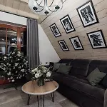 Goralska Antresola Z Widokiem Na Giewont * Косцелиско