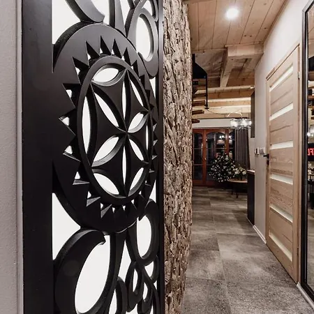 Goralska Antresola Z Widokiem Na Giewont * Kościelisko