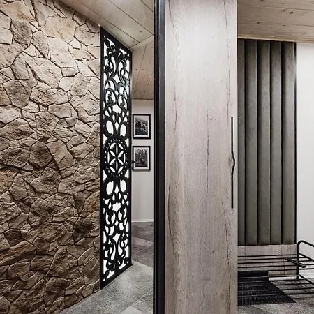 Goralska Antresola Z Widokiem Na Giewont * Kościelisko