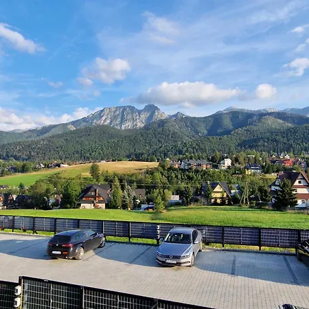 Goralska Antresola Z Widokiem Na Giewont * Kościelisko