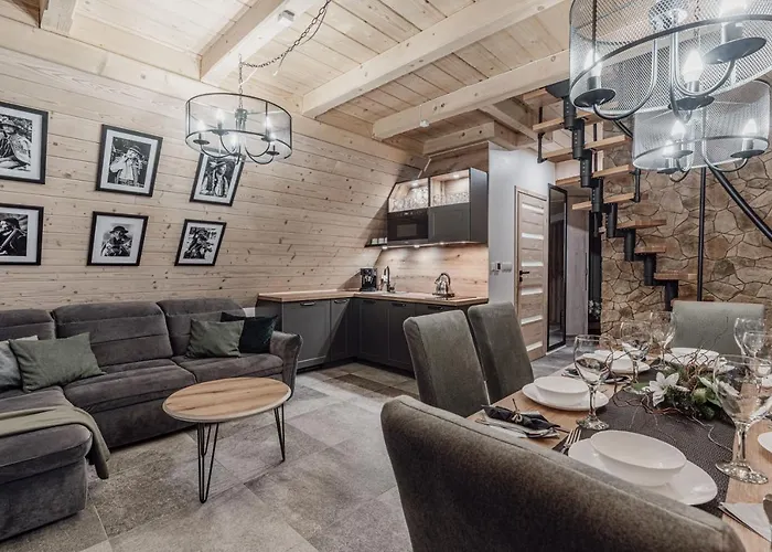 Lägenhet Goralska Antresola Z Widokiem Na Giewont Kościelisko