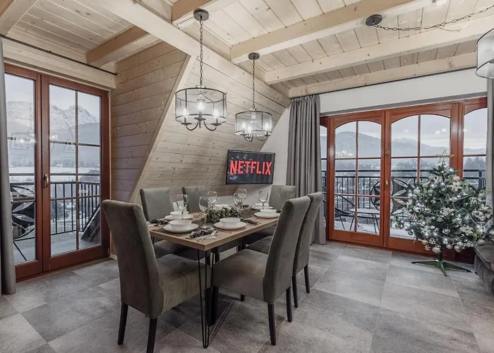 Goralska Antresola Z Widokiem Na Giewont Lägenhet