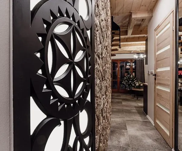 Goralska Antresola Z Widokiem Na Giewont * Kościelisko