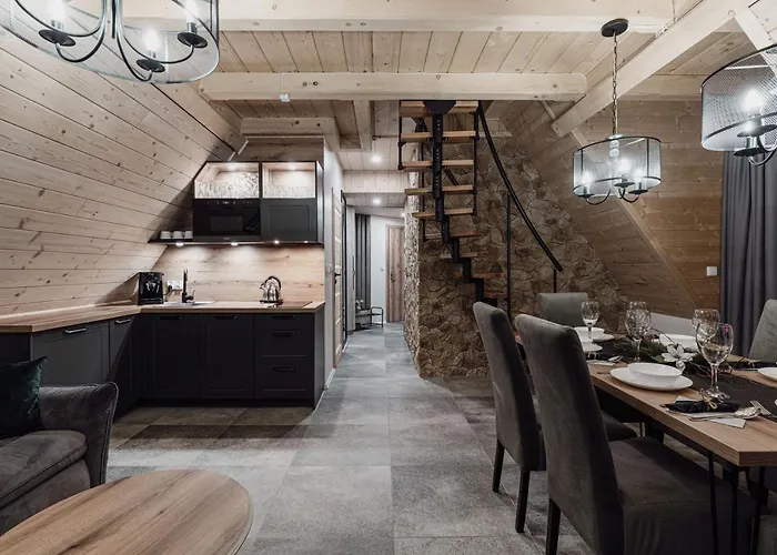 Goralska Antresola Z Widokiem Na Giewont * Kościelisko