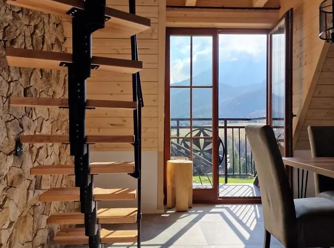 Goralska Antresola Z Widokiem Na Giewont Kościelisko