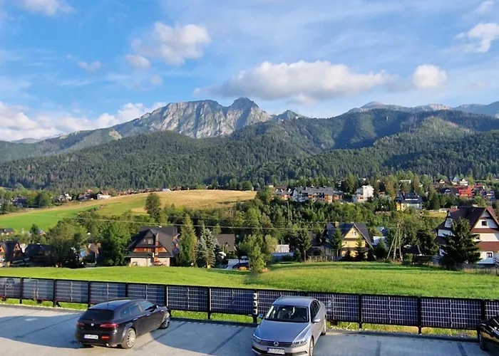 Goralska Antresola Z Widokiem Na Giewont * Kościelisko